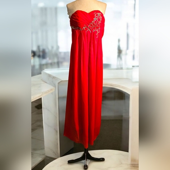 Source Unknown Strapless Red Dress - Picture 2 of 6